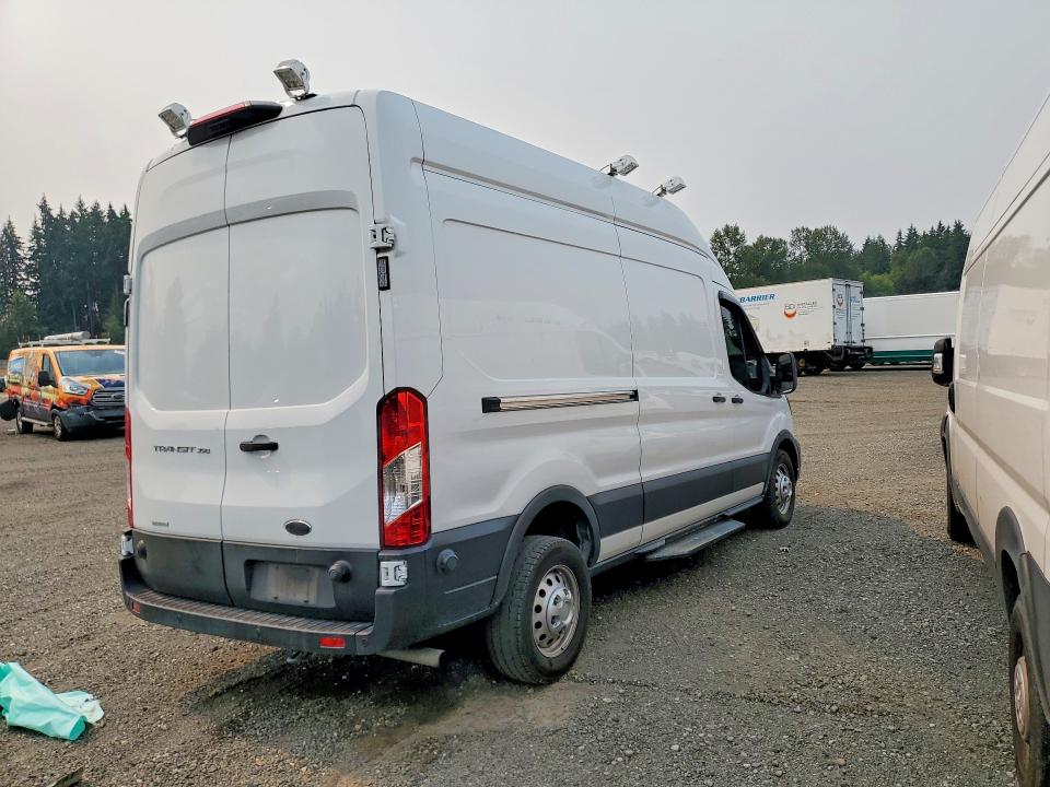 62821356 :رقم المزاد ، 1FTBW1XG2PKA45942 vin ، 2023 Ford Transit مزاد بيع
