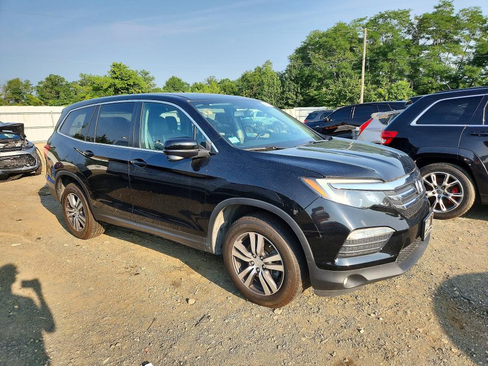 64290226 :رقم المزاد ، 5FNYF6H55GB079889 vin ، 2016 Honda Pilot مزاد بيع