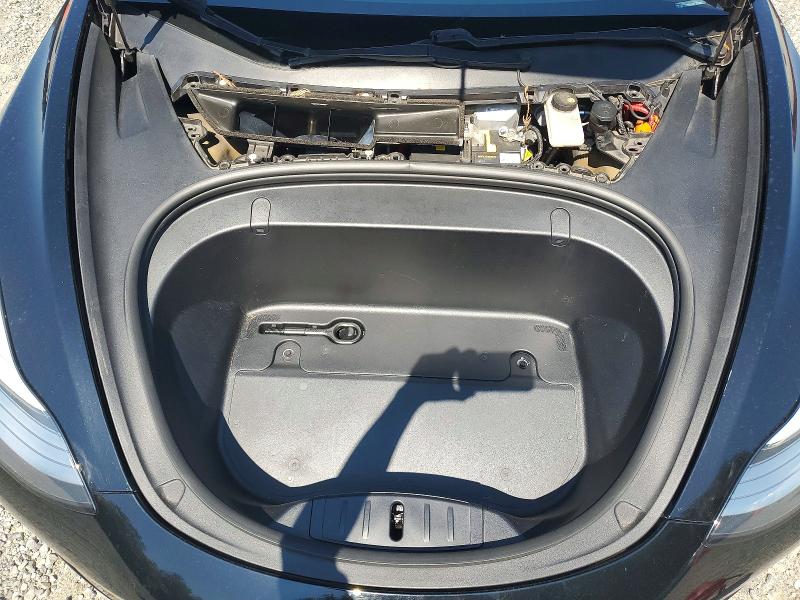 Продажа на аукционе авто 2019 Tesla Model 3, vin: 5YJ3E1EB6KF388967, номер лота: 63859396