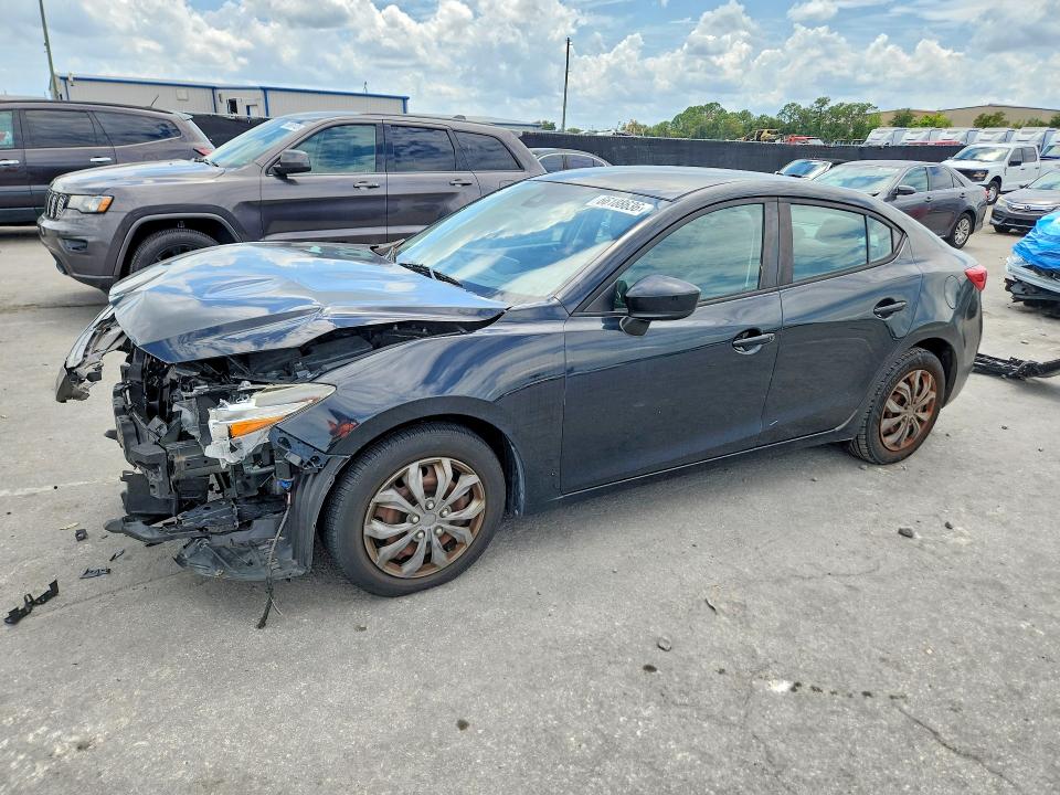 66188636 :رقم المزاد ، 3MZBN1U74JM158425 vin ، 2018 Mazda 3 مزاد بيع