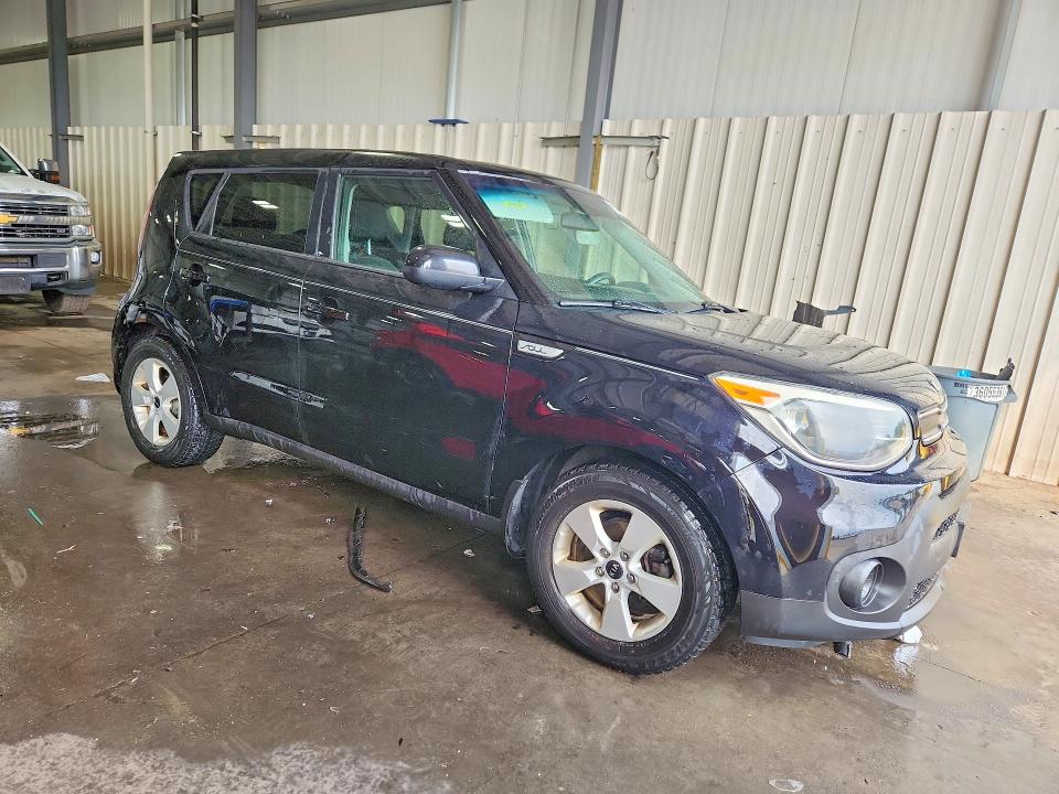 2018 Kia Soul მანქანა იყიდება აუქციონზე, vin: KNDJN2A2XJ7905887, აუქციონის ნომერი: 64485656
