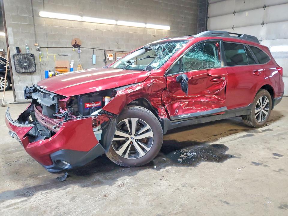 65135656 :رقم المزاد ، 4S4BSANC4J3386459 vin ، 2018 Subaru Outback مزاد بيع