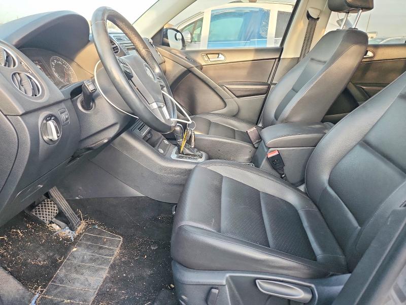 2016 Volkswagen Tiguan მანქანა იყიდება აუქციონზე, vin: WVGAV7AXXGW587594, აუქციონის ნომერი: 64668506