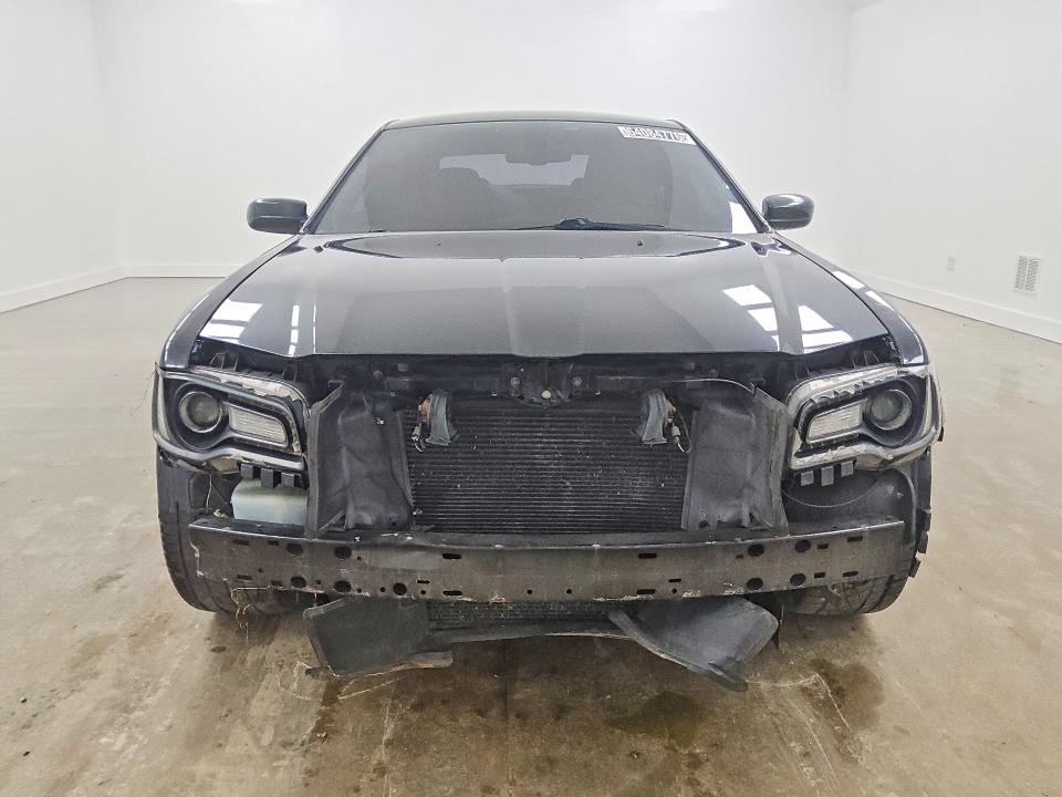 Aukcja sprzedaży 2019 Chrysler 300, vin: 2C3CCABG8KH533639, numer aukcji: 64084776