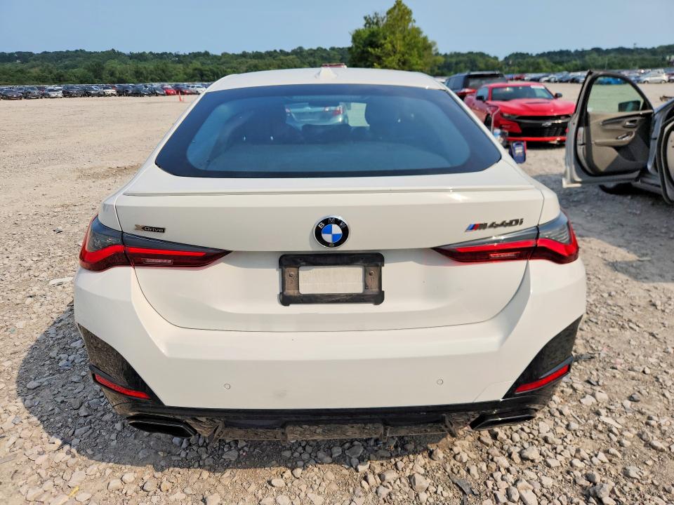 2022 Bmw M440xi მანქანა იყიდება აუქციონზე, vin: WBA13AW07NFL99564, აუქციონის ნომერი: 63481656