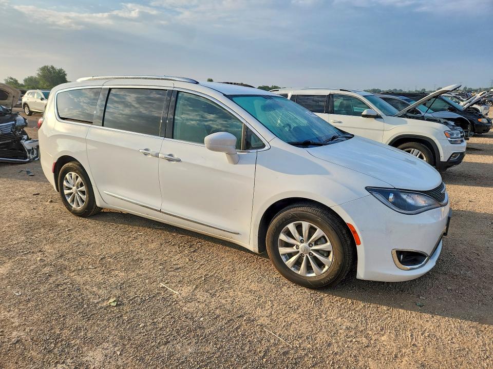 Aukcja sprzedaży 2018 Chrysler Pacifica, vin: 2C4RC1BGXJR136447, numer aukcji: 64279196