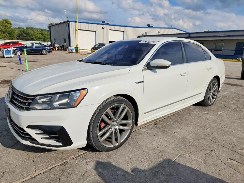 Продажа на аукционе авто 2017 Volkswagen Passat, vin: 1VWDT7A3XHC008947, номер лота: 65515156