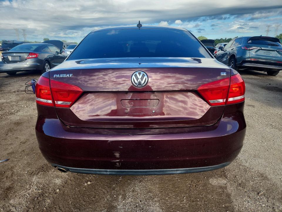 2013 Volkswagen Passat მანქანა იყიდება აუქციონზე, vin: 1VWBP7A39DC110665, აუქციონის ნომერი: 65389626