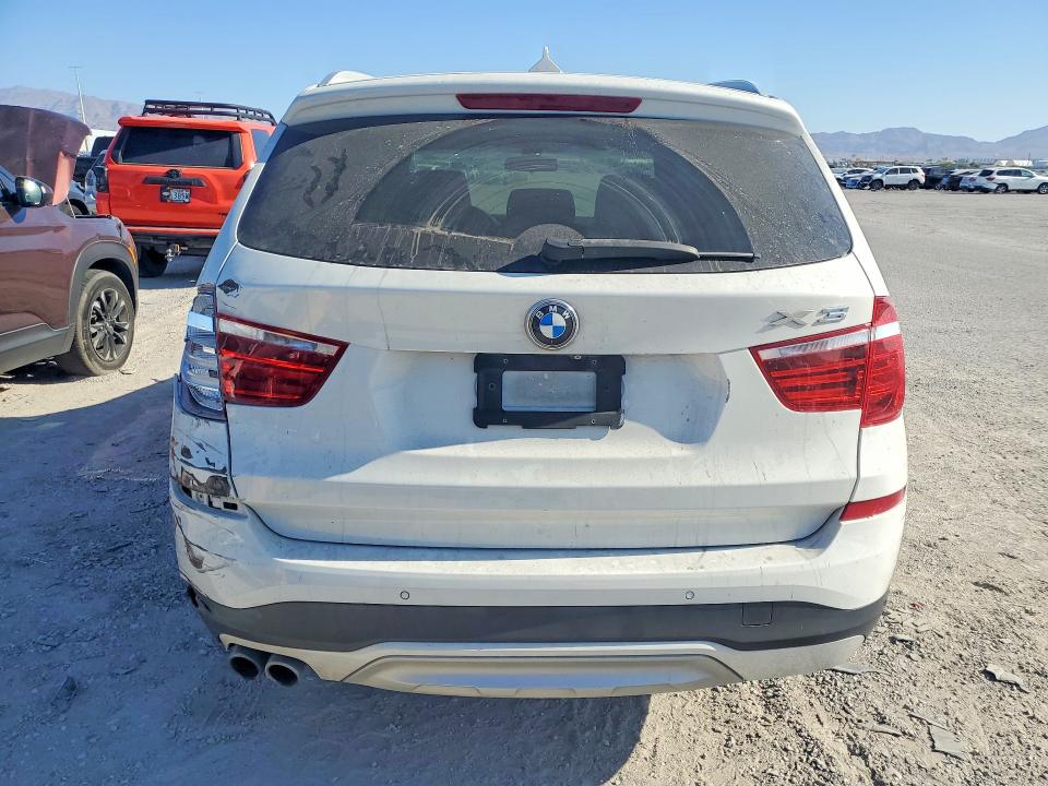2015 Bmw X3 მანქანა იყიდება აუქციონზე, vin: 5UXWX9C57F0D57316, აუქციონის ნომერი: 63875606