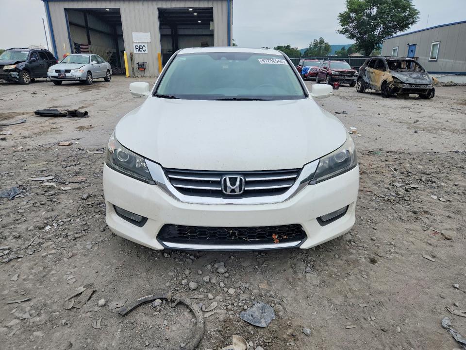Продаж на аукціоні авто 2015 Honda Accord, vin: 1HGCR2F88FA183650, номер лоту: 67208646