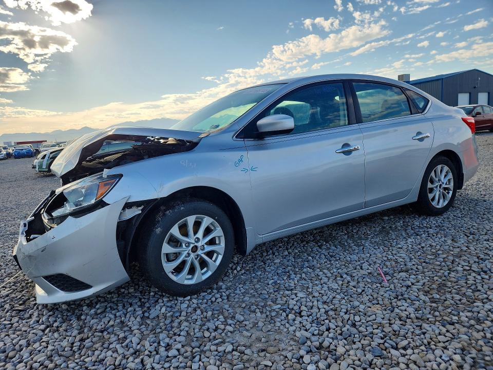 Продаж на аукціоні авто 2017 Nissan Sentra, vin: 3N1AB7APXHY307604, номер лоту: 67166746