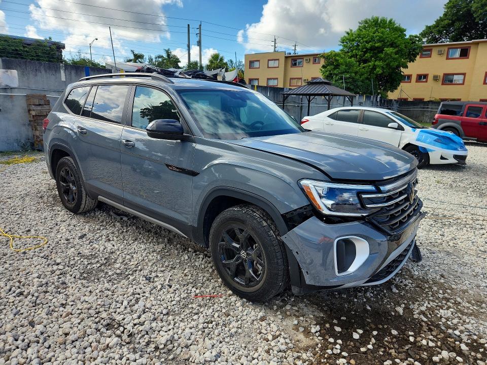 Продаж на аукціоні авто 2024 Volkswagen Atlas, vin: 1V2CR2CA9RC546583, номер лоту: 64725916