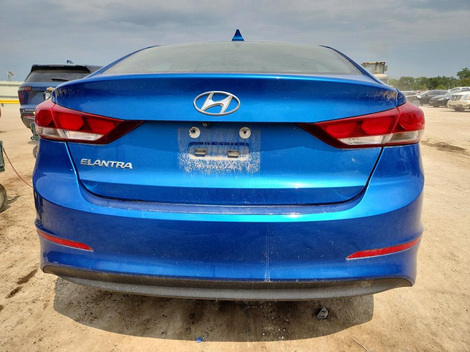 Продажа на аукционе авто 2018 Hyundai Elantra, vin: 5NPD84LF0JH244530, номер лота: 63812636