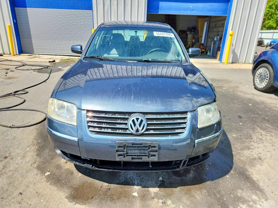 65524406 :رقم المزاد ، WVWMD63B04E077630 vin ، 2004 Volkswagen Passat مزاد بيع