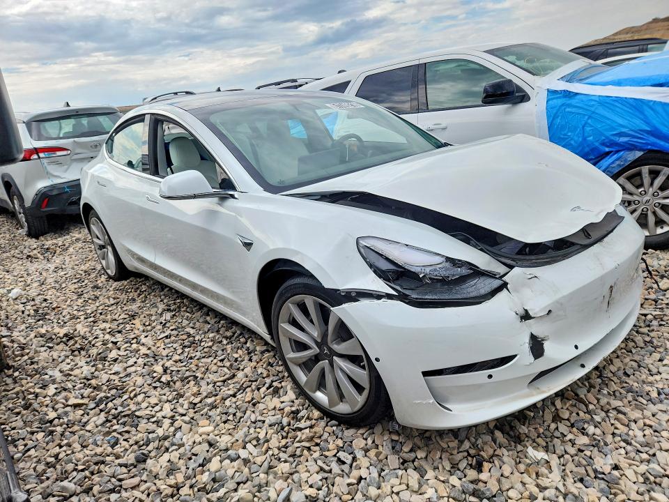 Продаж на аукціоні авто 2019 Tesla Model 3, vin: 5YJ3E1EB5KF494911, номер лоту: 61749216