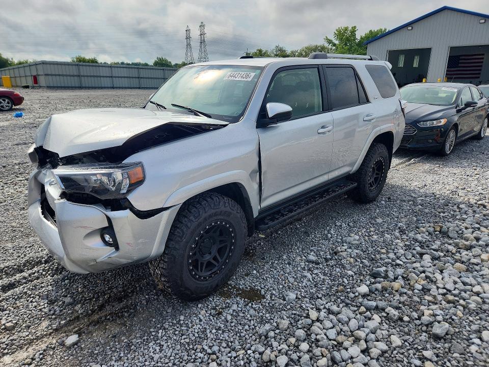 2024 Toyota 4runner მანქანა იყიდება აუქციონზე, vin: JTEMU5JR6R6249747, აუქციონის ნომერი: 64431436