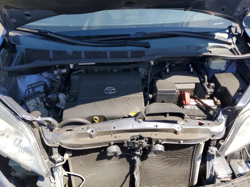 64017536 :رقم المزاد ، 5TDYK3DC9FS625585 vin ، 2015 Toyota Sienna مزاد بيع