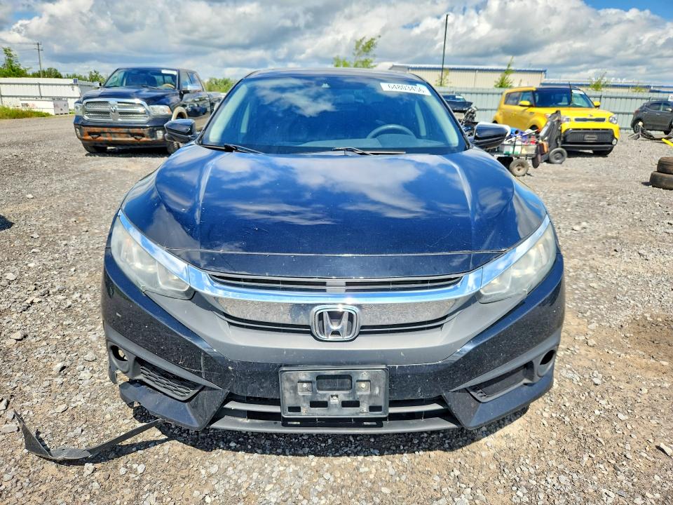 Продаж на аукціоні авто 2018 Honda Civic, vin: 2HGFC2F89JH024032, номер лоту: 64803456