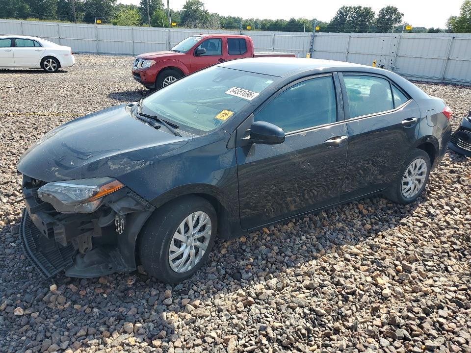 Aukcja sprzedaży 2018 Toyota Corolla, vin: 5YFBURHE3JP751005, numer aukcji: 64551696
