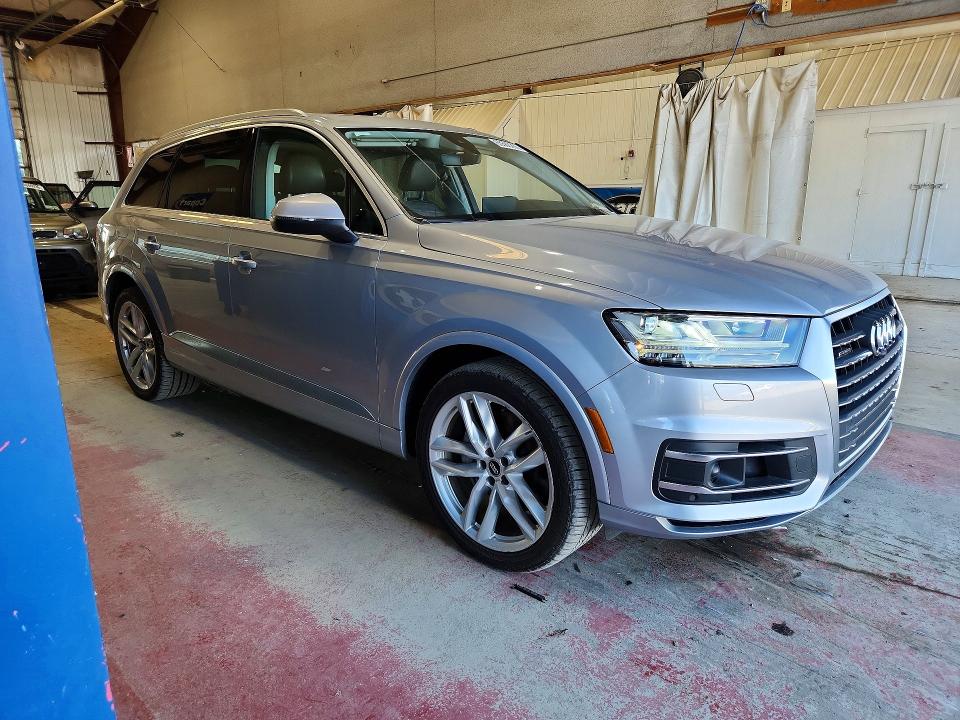 65568286 :رقم المزاد ، WA1VAAF72JD043708 vin ، 2018 Audi Q7 مزاد بيع