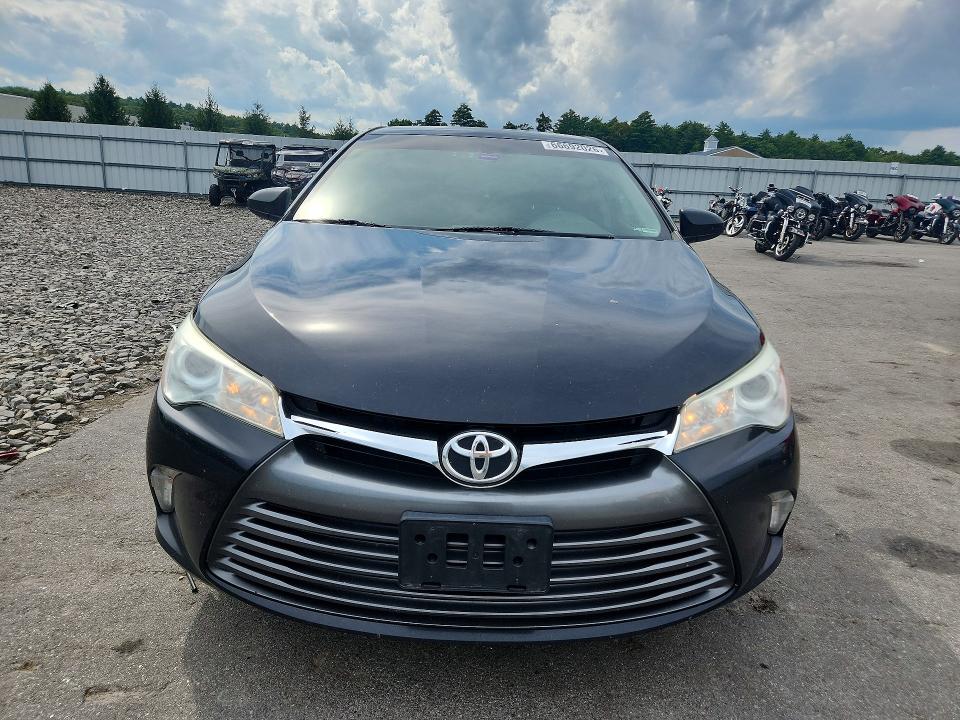 2017 Toyota Camry მანქანა იყიდება აუქციონზე, vin: 4T1BF1FK1HU272353, აუქციონის ნომერი: 66692026