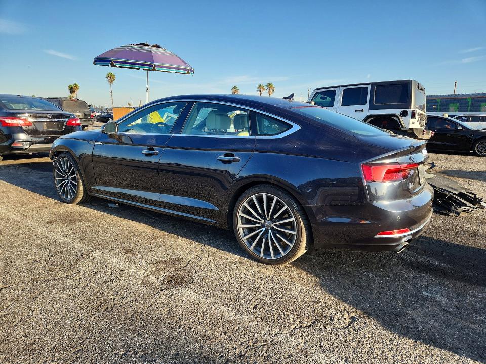 2018 Audi A5 მანქანა იყიდება აუქციონზე, vin: WAUBNCF55JA085344, აუქციონის ნომერი: 66084446