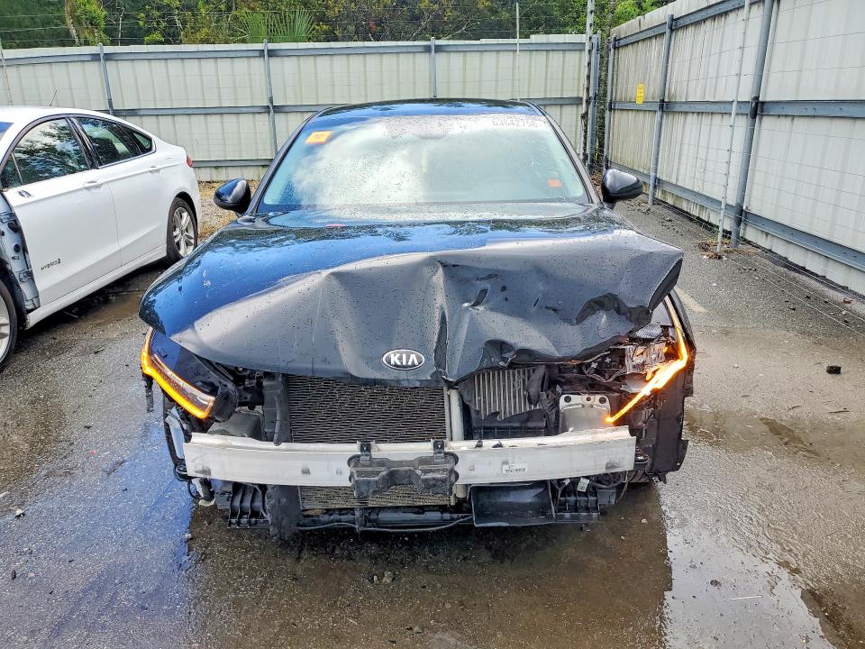 63842756 :رقم المزاد ، 5XXG14J24MG058510 vin ، 2021 Kia K5 مزاد بيع