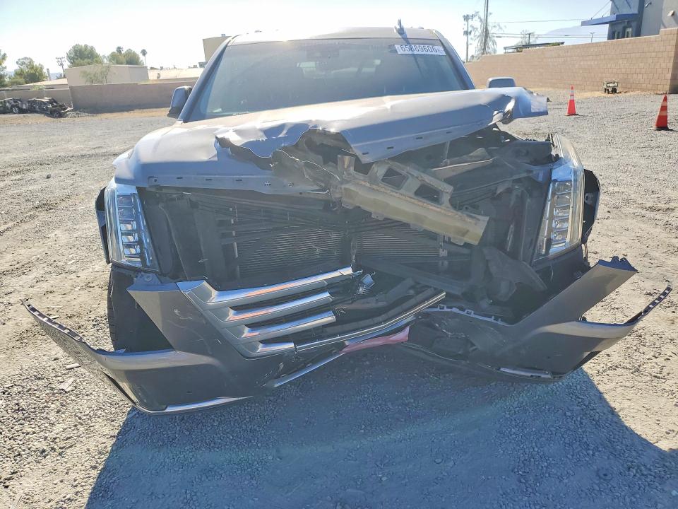 2019 Cadillac Escalade მანქანა იყიდება აუქციონზე, vin: 1GYS3BKJ7KR311127, აუქციონის ნომერი: 65889606