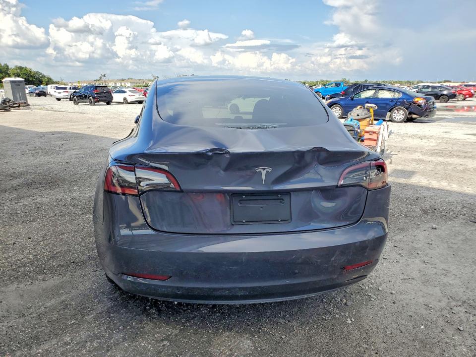 65812276 :رقم المزاد ، 5YJ3E1EAXPF498757 vin ، 2023 Tesla Model 3 مزاد بيع