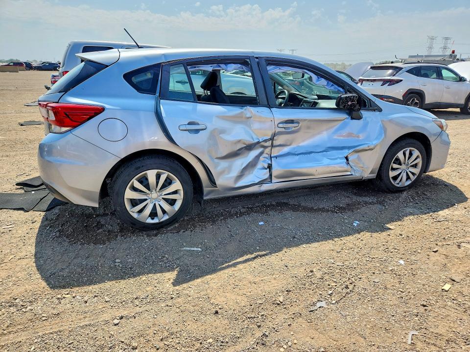 66018766 :رقم المزاد ، 4S3GTAA60J3745328 vin ، 2018 Subaru Impreza مزاد بيع