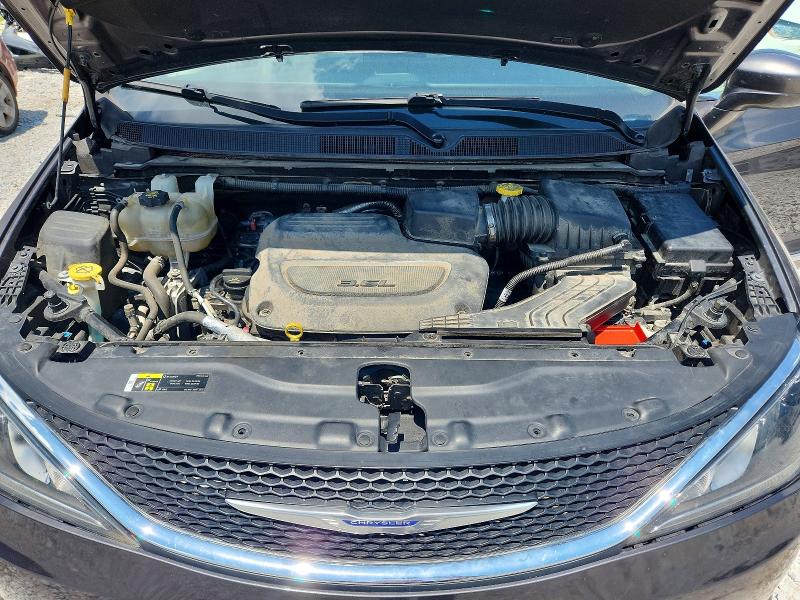 63448716 :رقم المزاد ، 2C4RC1EG1KR686942 vin ، 2019 Chrysler Pacifica مزاد بيع