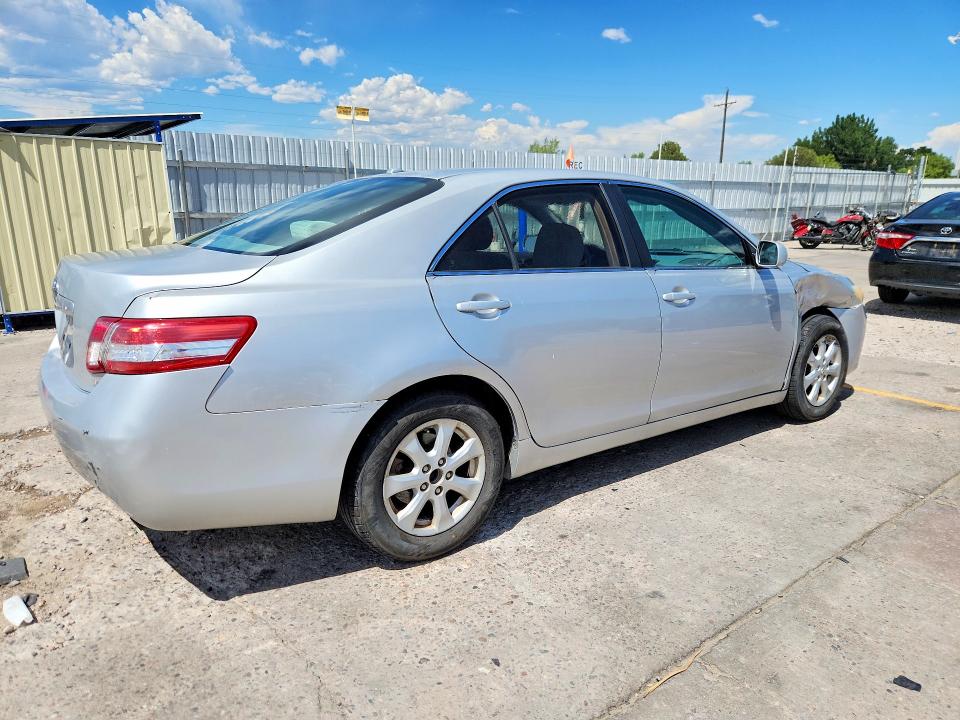 65170906 :رقم المزاد ، 4T1BF3EK6BU138104 vin ، 2011 Toyota Camry مزاد بيع