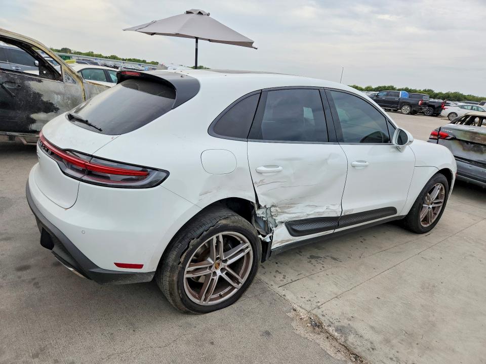 Продаж на аукціоні авто 2022 Porsche Macan, vin: WP1AA2A56NLB11616, номер лоту: 65903386