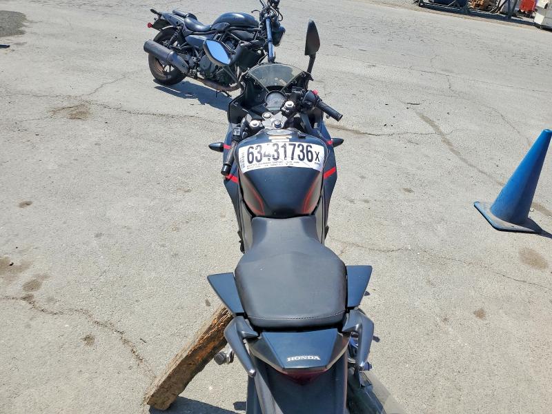 2018 Honda Cbr300 მანქანა იყიდება აუქციონზე, vin: MLHNC5119J5400030, აუქციონის ნომერი: 63431736