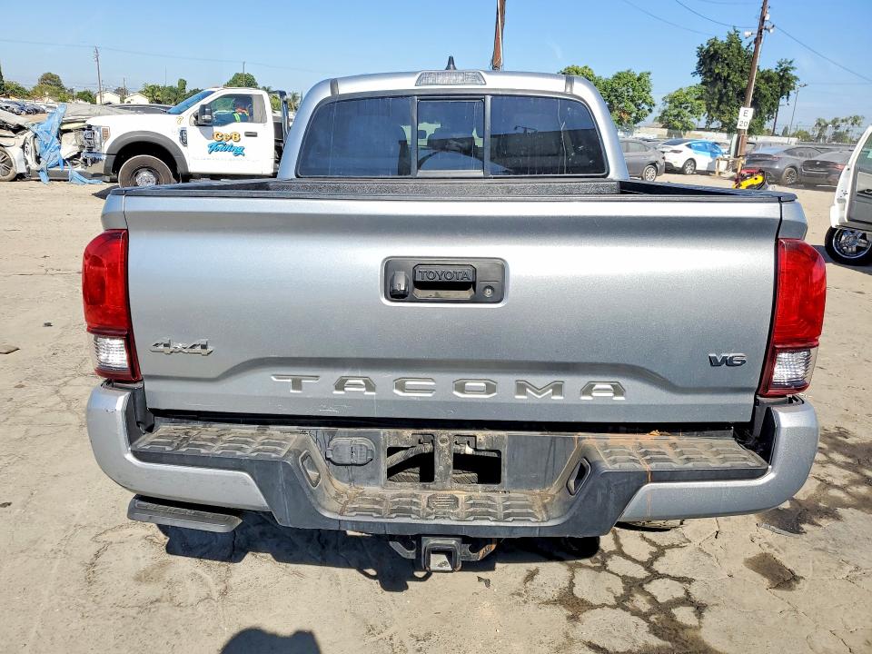 65401396 :رقم المزاد ، 3TMCZ5AN0NM499431 vin ، 2022 Toyota Tacoma مزاد بيع