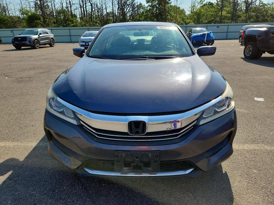 2016 Honda Accord მანქანა იყიდება აუქციონზე, vin: 1HGCR2F3XGA111922, აუქციონის ნომერი: 64777736