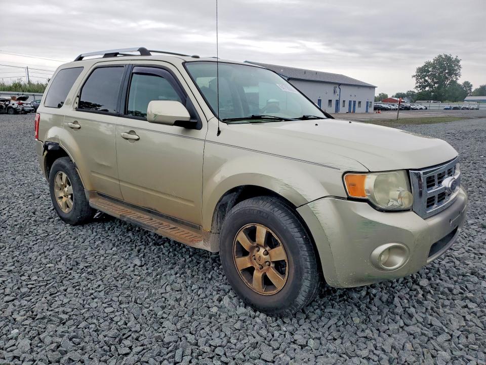 2011 Ford Escape მანქანა იყიდება აუქციონზე, vin: 1FMCU9EG8BKC47328, აუქციონის ნომერი: 64710026