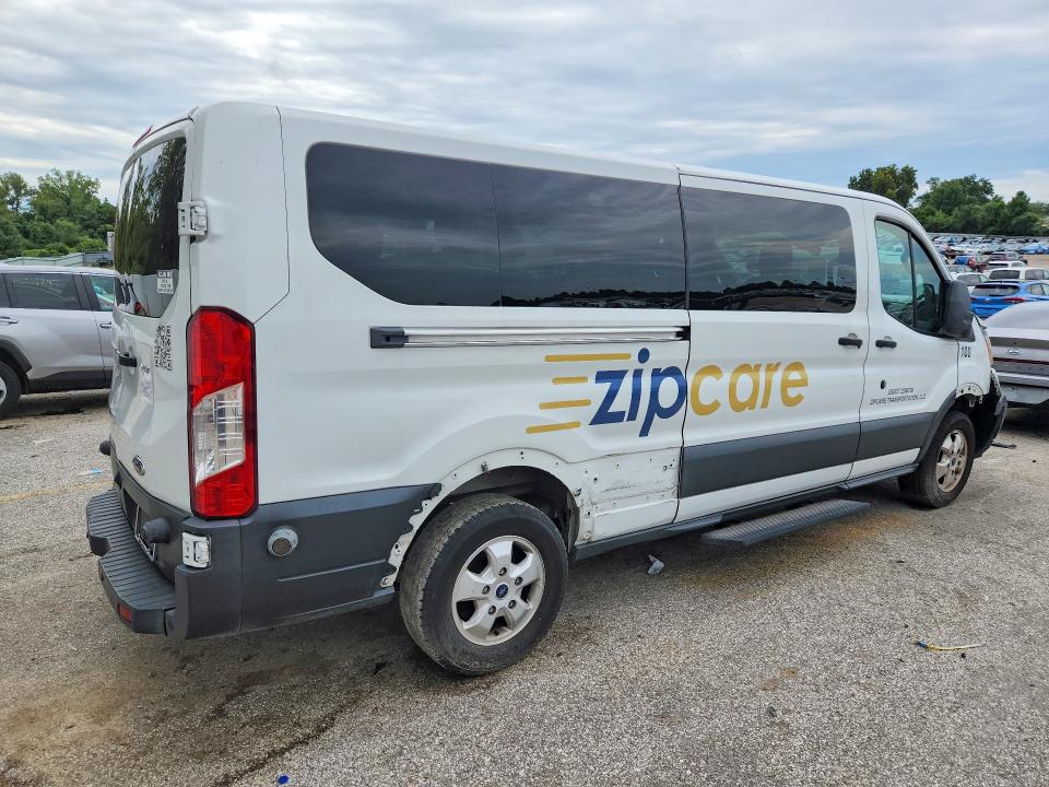 65208496 :رقم المزاد ، 1FBZX2YM0JKA21074 vin ، 2018 Ford Transit مزاد بيع