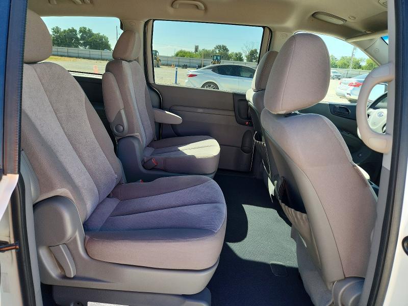 64918206 :رقم المزاد ، KNDMG4C75B6368543 vin ، 2011 Kia Sedona مزاد بيع