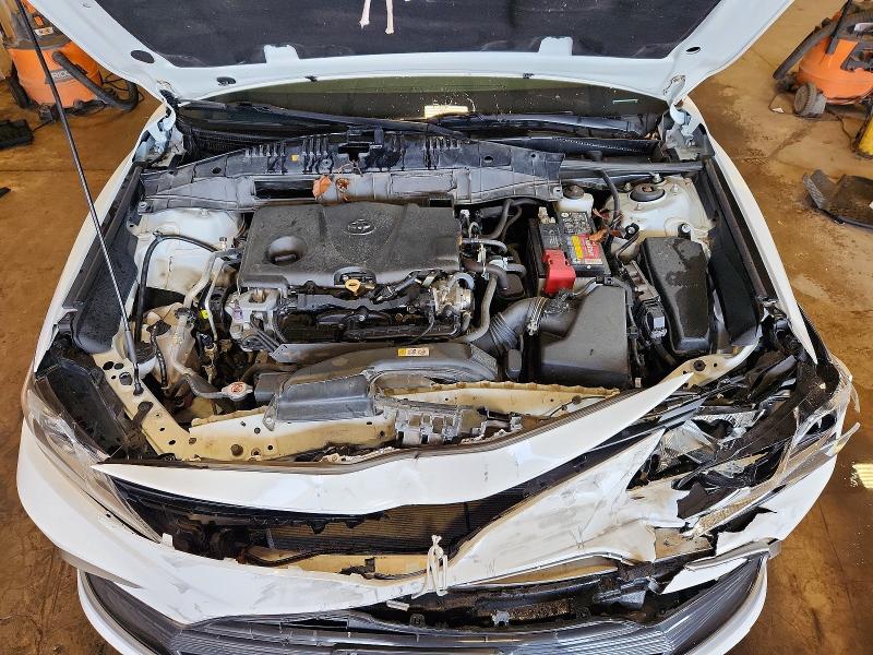 63911916 :رقم المزاد ، 4T1C11BKXMU032284 vin ، 2021 Toyota Camry مزاد بيع