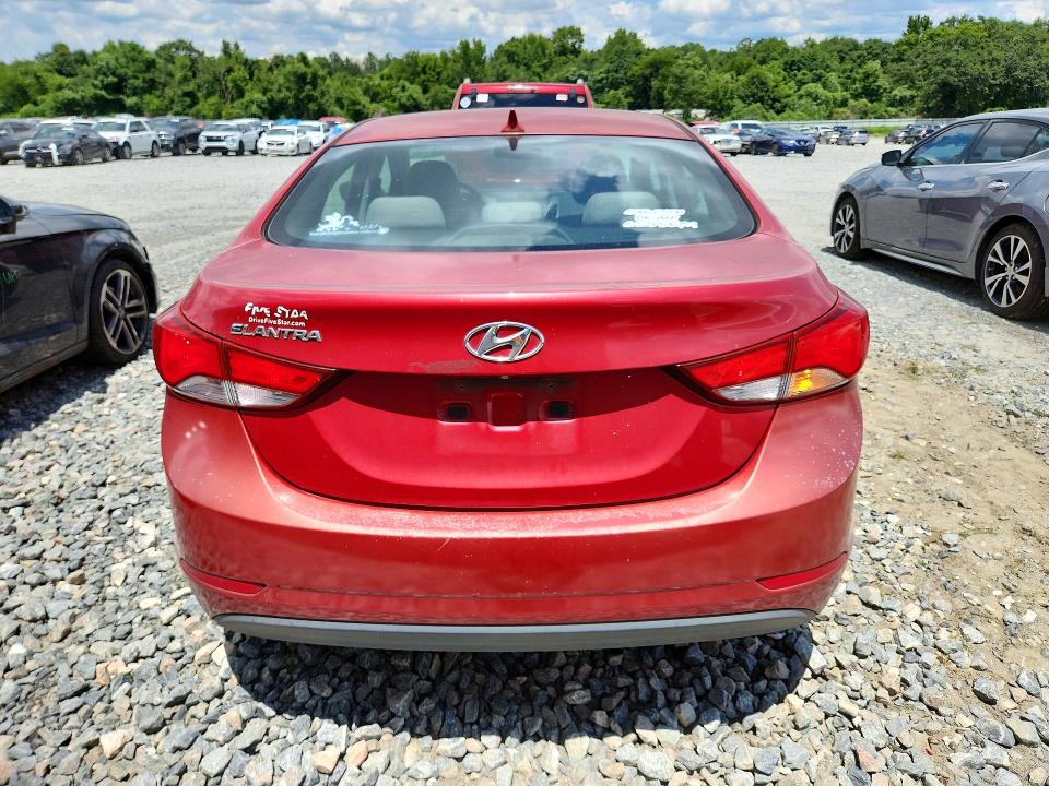 2015 Hyundai Elantra მანქანა იყიდება აუქციონზე, vin: KMHDH4AE1FU277796, აუქციონის ნომერი: 63950216