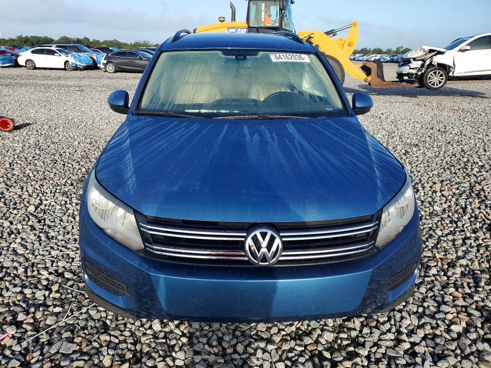 Продажа на аукционе авто 2017 Volkswagen Tiguan, vin: WVGAV7AX0HK019699, номер лота: 64162036
