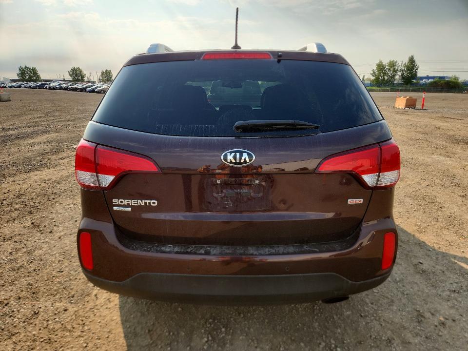 Продажа на аукционе авто 2015 Kia Sorento, vin: 5XYKTCA61FG645621, номер лота: 65566936