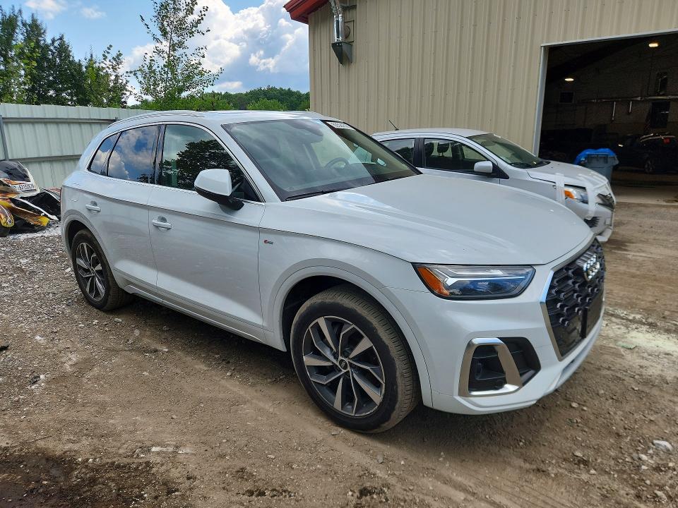 Продаж на аукціоні авто 2022 Audi Q5, vin: WA1EAAFY7N2082353, номер лоту: 63524726
