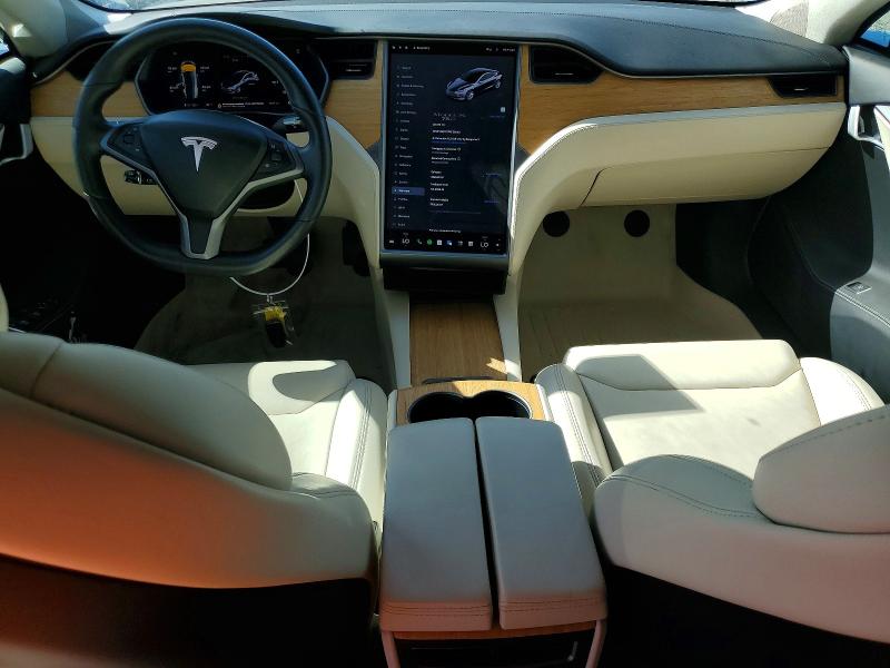 66216526 :رقم المزاد ، 5YJSA1E23KF302151 vin ، 2019 Tesla Model S مزاد بيع