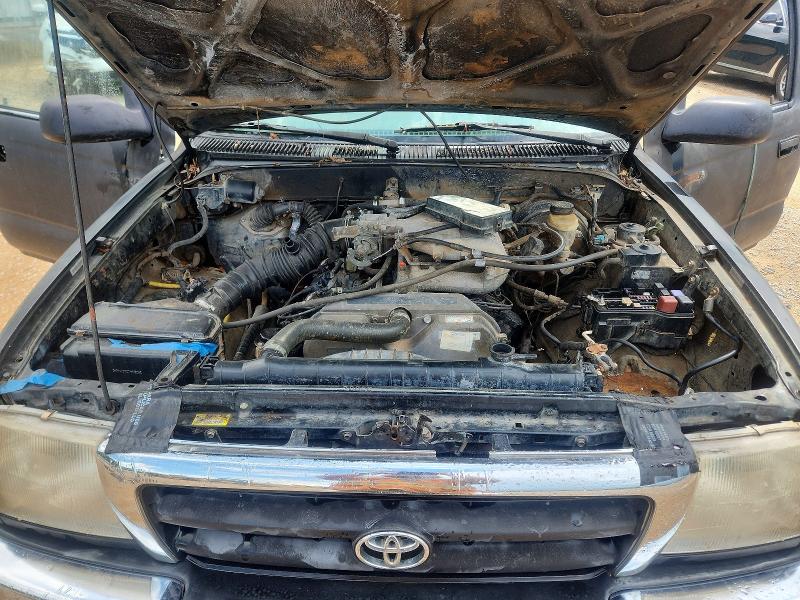 65017326 :رقم المزاد ، 4TASN92N1YZ630426 vin ، 2000 Toyota Tacoma مزاد بيع