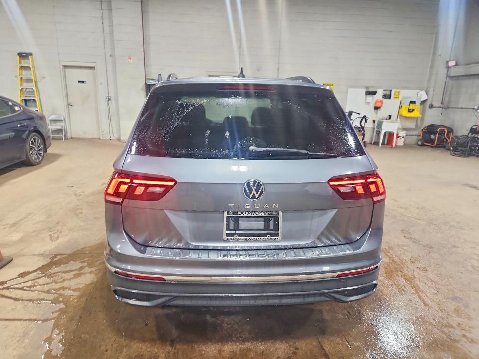 Продаж на аукціоні авто 2022 Volkswagen Tiguan, vin: 3VV1B7AX2NM082791, номер лоту: 64197006