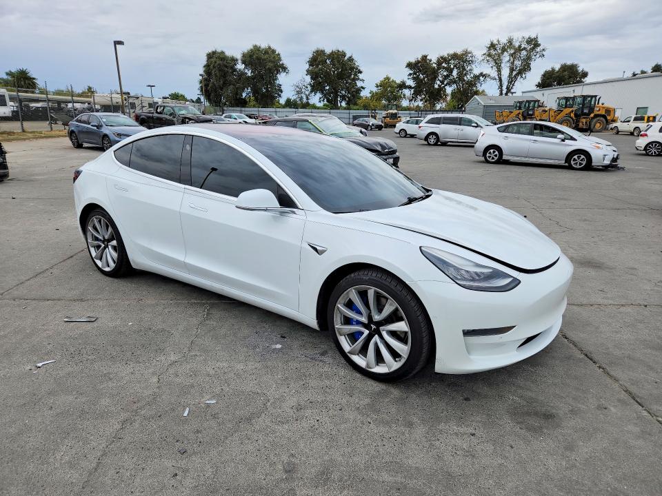 Aukcja sprzedaży 2018 Tesla Model 3, vin: 5YJ3E1EB6JF117678, numer aukcji: 67027096