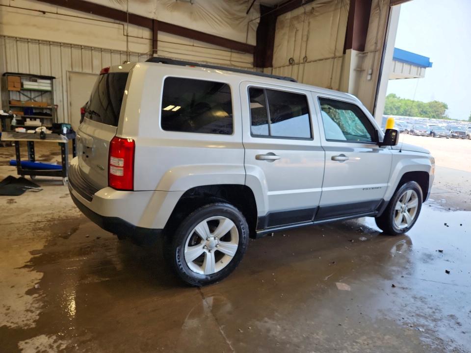2011 Jeep Patriot მანქანა იყიდება აუქციონზე, vin: 1J4NF1GB4BD274308, აუქციონის ნომერი: 64115686