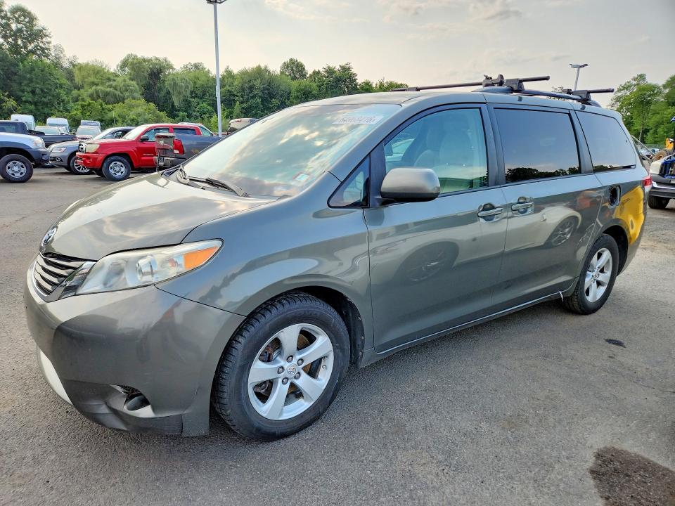 Продаж на аукціоні авто 2011 Toyota Sienna, vin: 5TDKK3DC0BS103959, номер лоту: 64968416